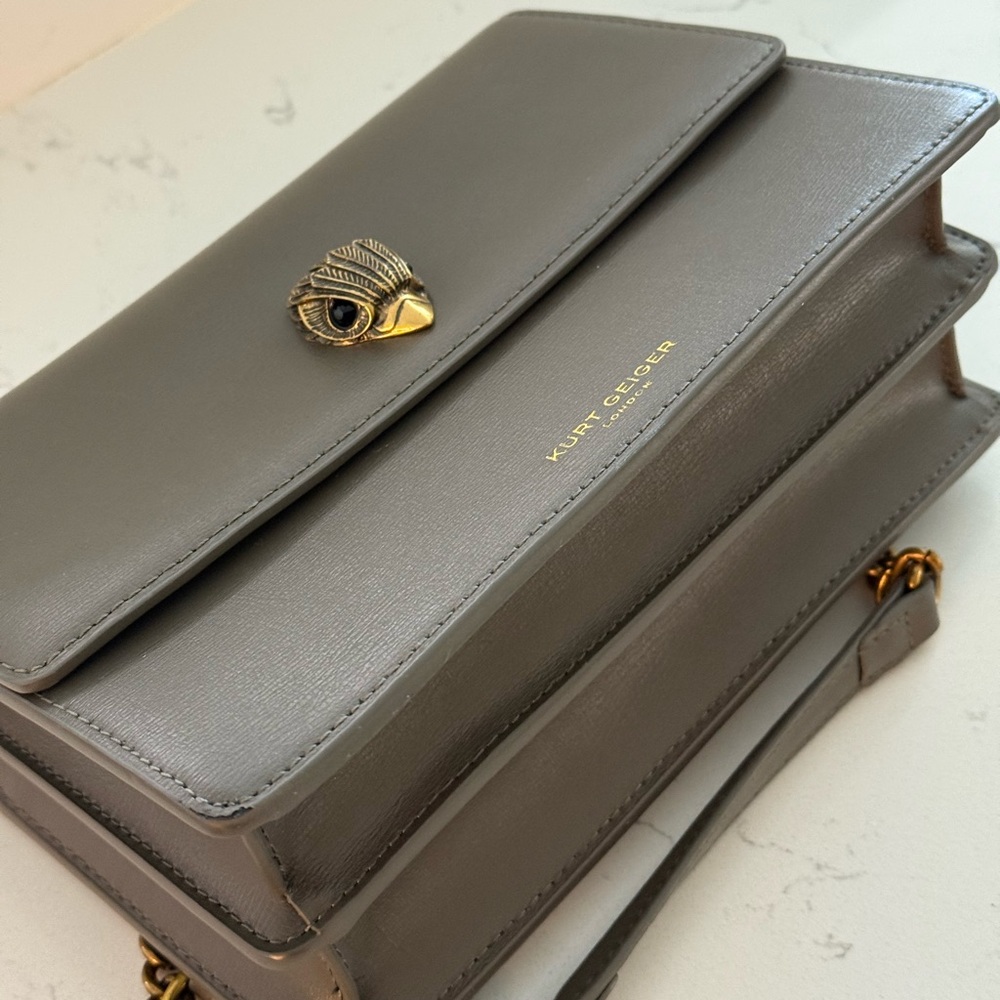 KURT GEIGER SHOREDITCH Taupe Green Crossbody Shoulder Bag Gold Chain Medium - Picture 4 of 7